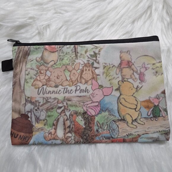Winnie the Pooh Zipper Pouch - Picture 1 of 4